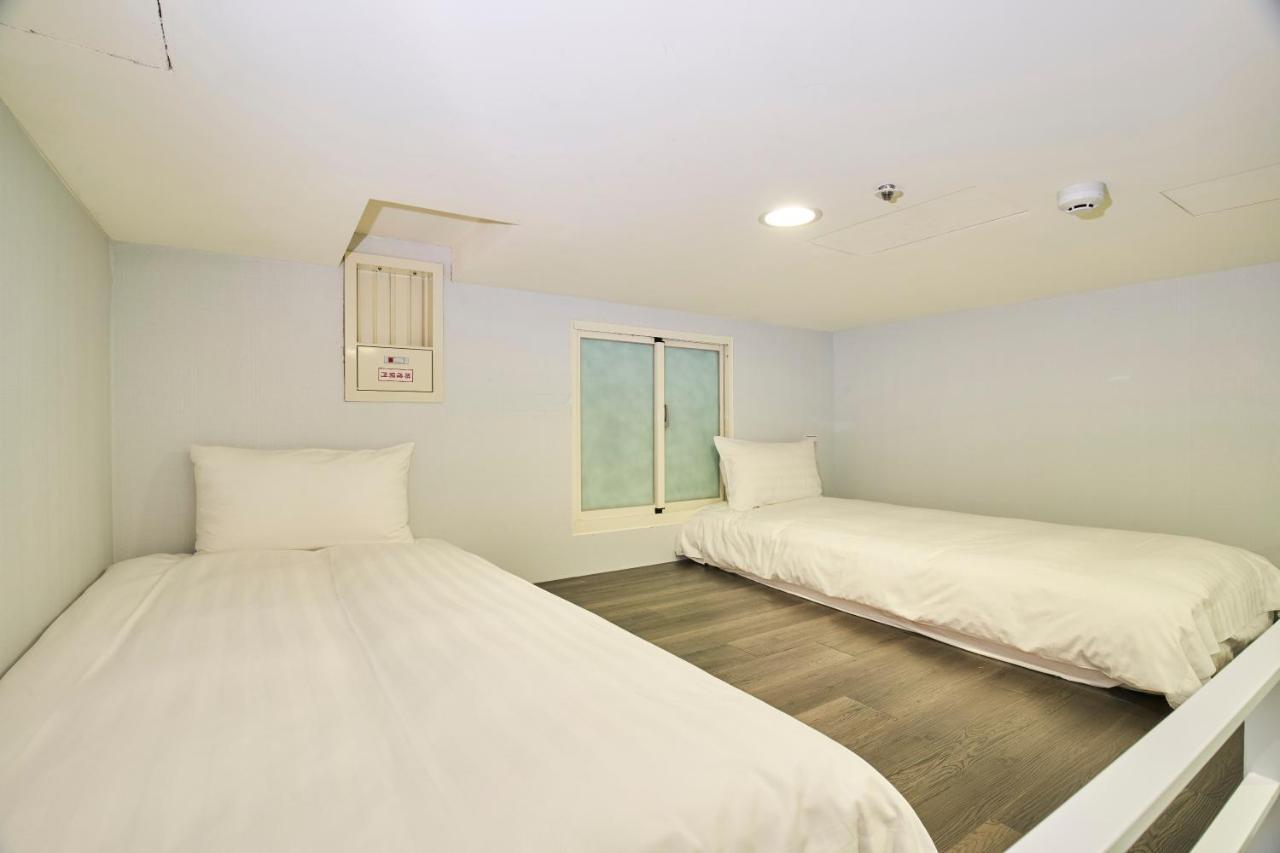 Place‧X Hotel Taipeh Exterior foto